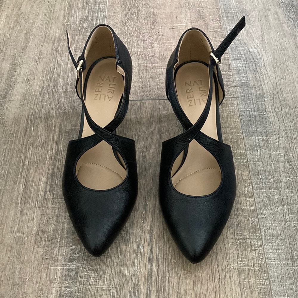 Naturalizer Black Heels